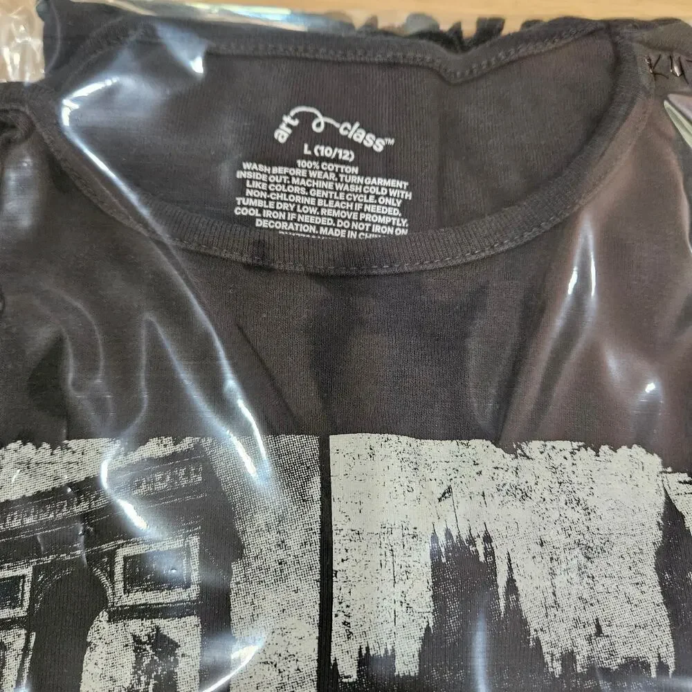 Art Class Girl's Large (10/12) Long Sleeve‎ Cities Graphic Shirt